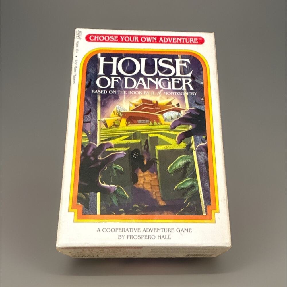 Z-Man Games Choose Your Own Adventure: House of Danger Coop CYA01